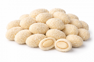 Mandle blanšírované v bílé čokoládě s kokosem 5 kg